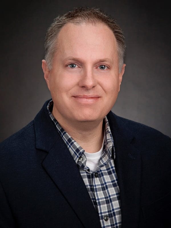 Scott Isaak Headshot